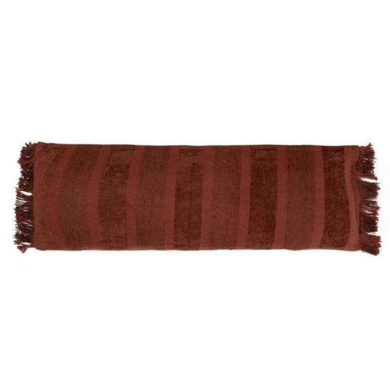 De Oh My Gee Kussenhoes - Bordeaux Velvet - 30x100-kussens-Ik Hout ervan.