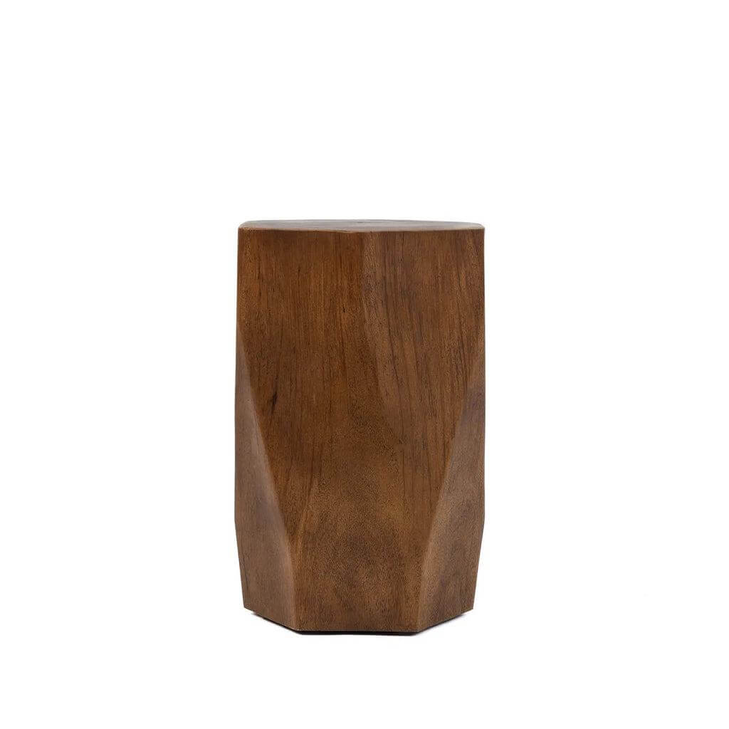 De Adira Kruk van suarhout in geometrische vorm met natuurlijke tinten, een stijlvolle en duurzame toevoeging aan elk interieur.