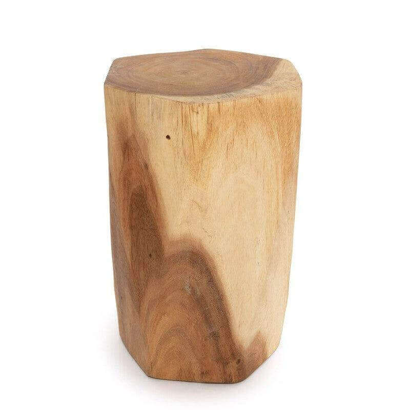 De Adira Kruk van suarhout in natuurlijke tinten met geometrische vorm, blikvanger voor elk interieur, licht en verplaatsbaar.