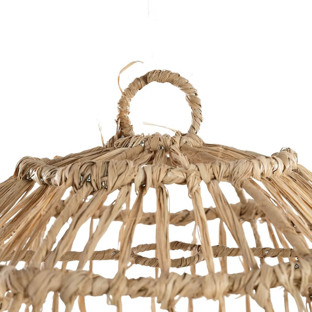 De Casita Hanger Naturel S hanglamp van mendonggras met franjes voor tropische uitstraling.