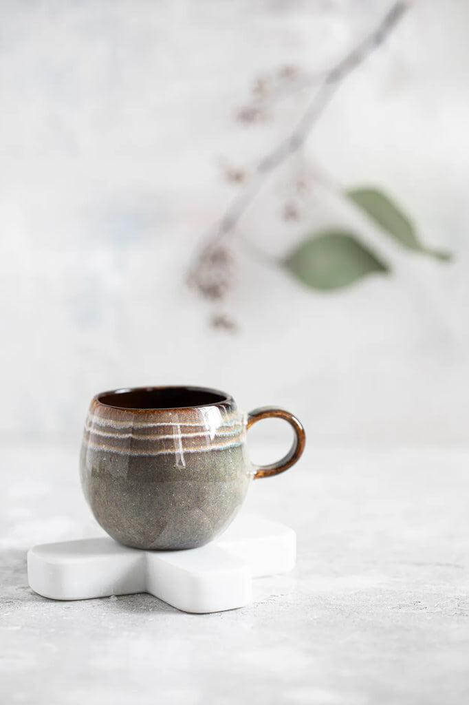 De Comporta Espresso Kopje - Aardewerk kopje in gemengde kleuren, ideaal voor elke tafelsetting - Vaatwasmachinebestendig.