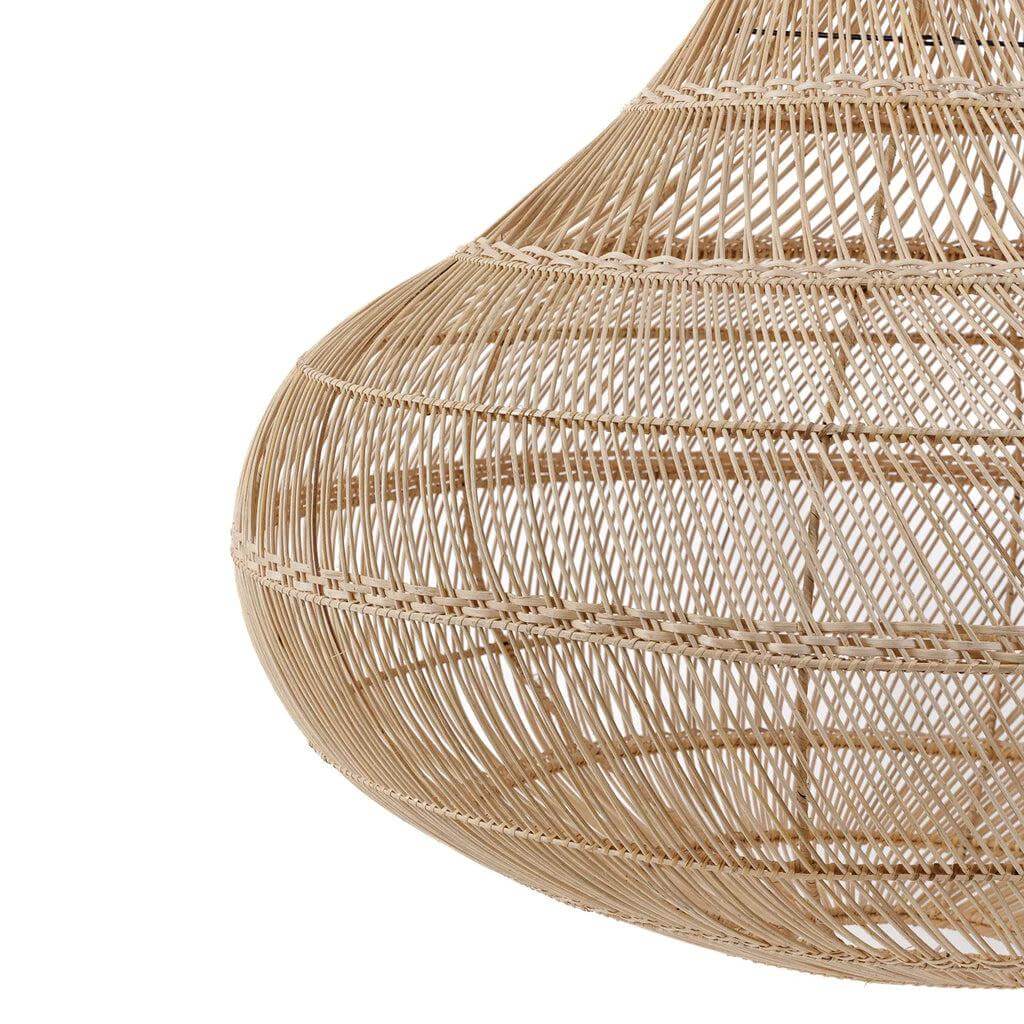 Rotan de drop hanglamp in natuurlijke kleur, XL formaat, met een uniek druppelontwerp en verfijnde patronen voor sfeervolle verlichting.