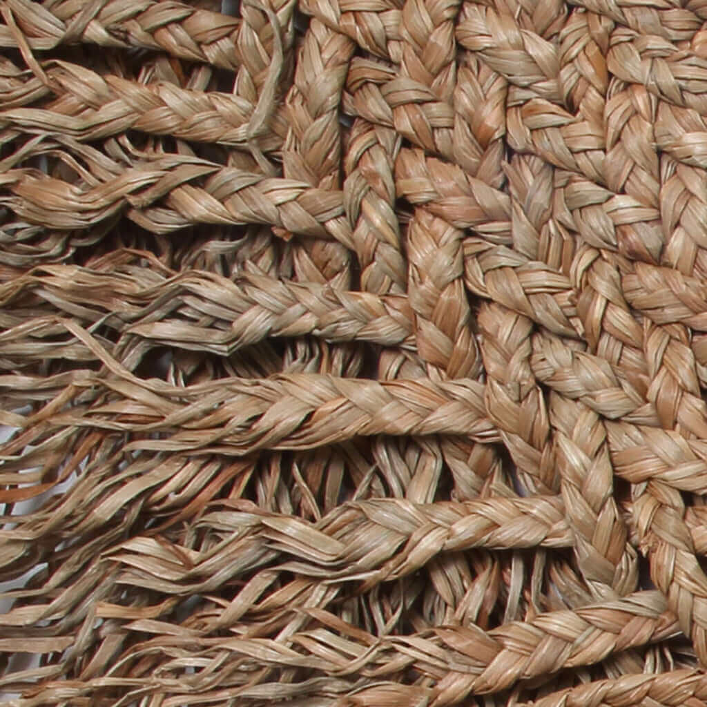 Natuurlijke rotan textuur met franjes voor boho interieurstijl, perfecte aanvulling voor elke kamer met rustieke charme.