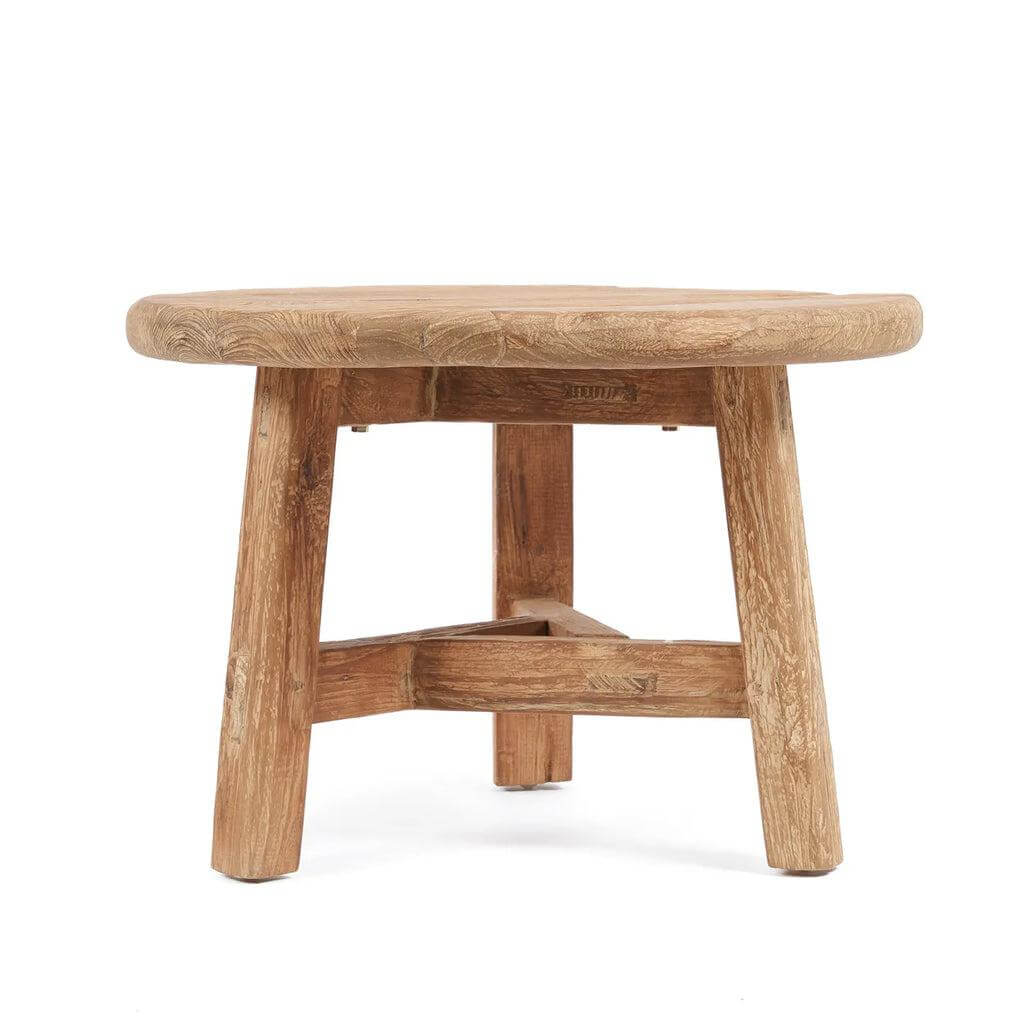 De Fusuma salontafel in rustiek gerecycled teakhout, ideaal voor ruimtebesparing en natuurlijke charme in elk interieur.