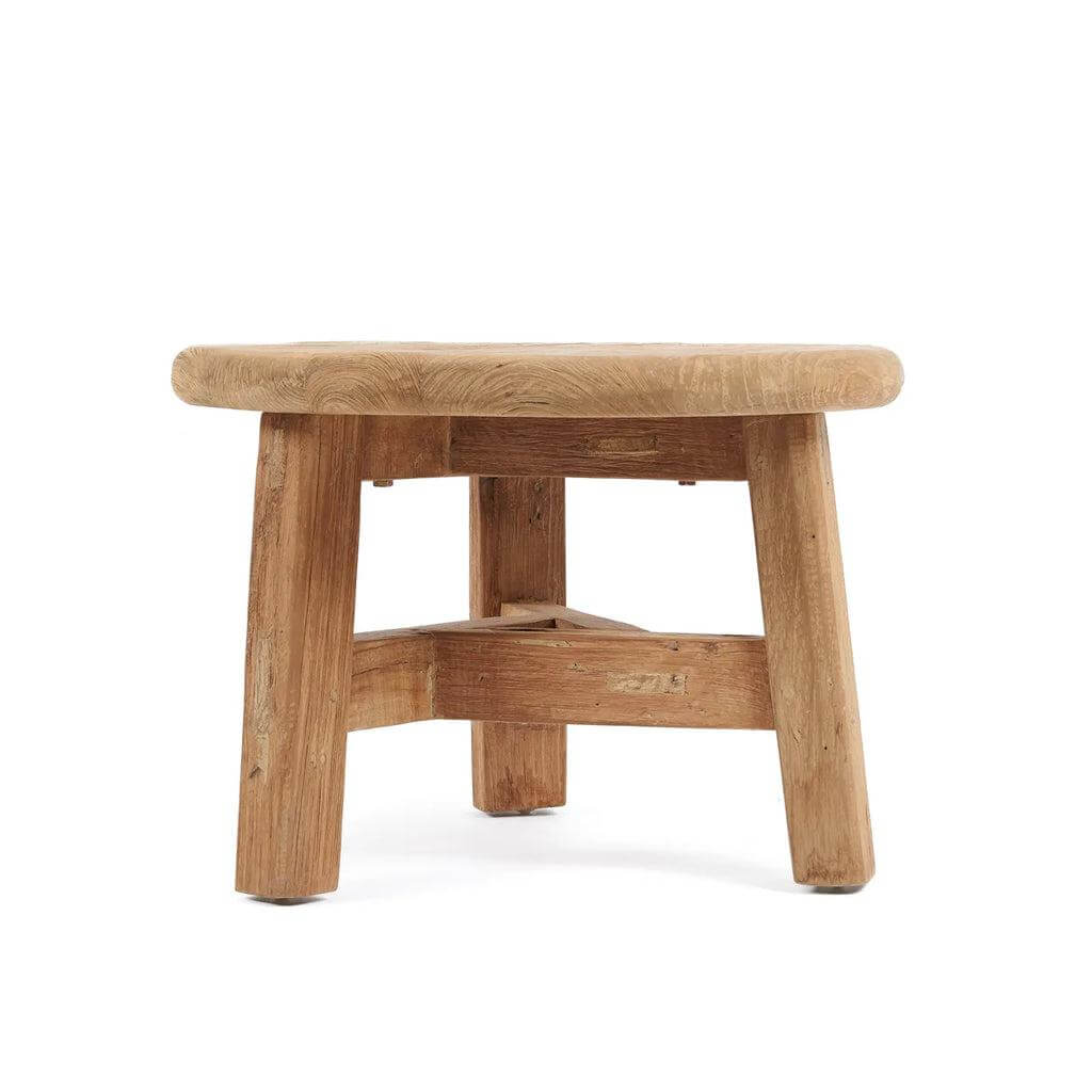 Rustieke Fusuma salontafel, gemaakt van gerecycleerd teakhout. Perfecte aanvulling voor elk interieur met natuurlijke charme.