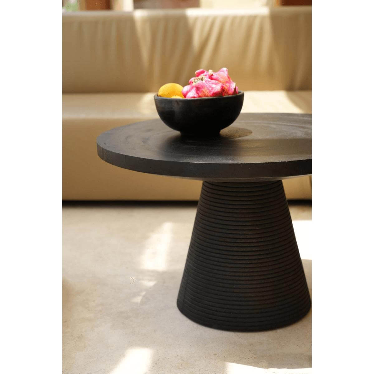 De Hi Matata salontafel - zwart-Bazar Bizar Living-Ik Hout ervan.