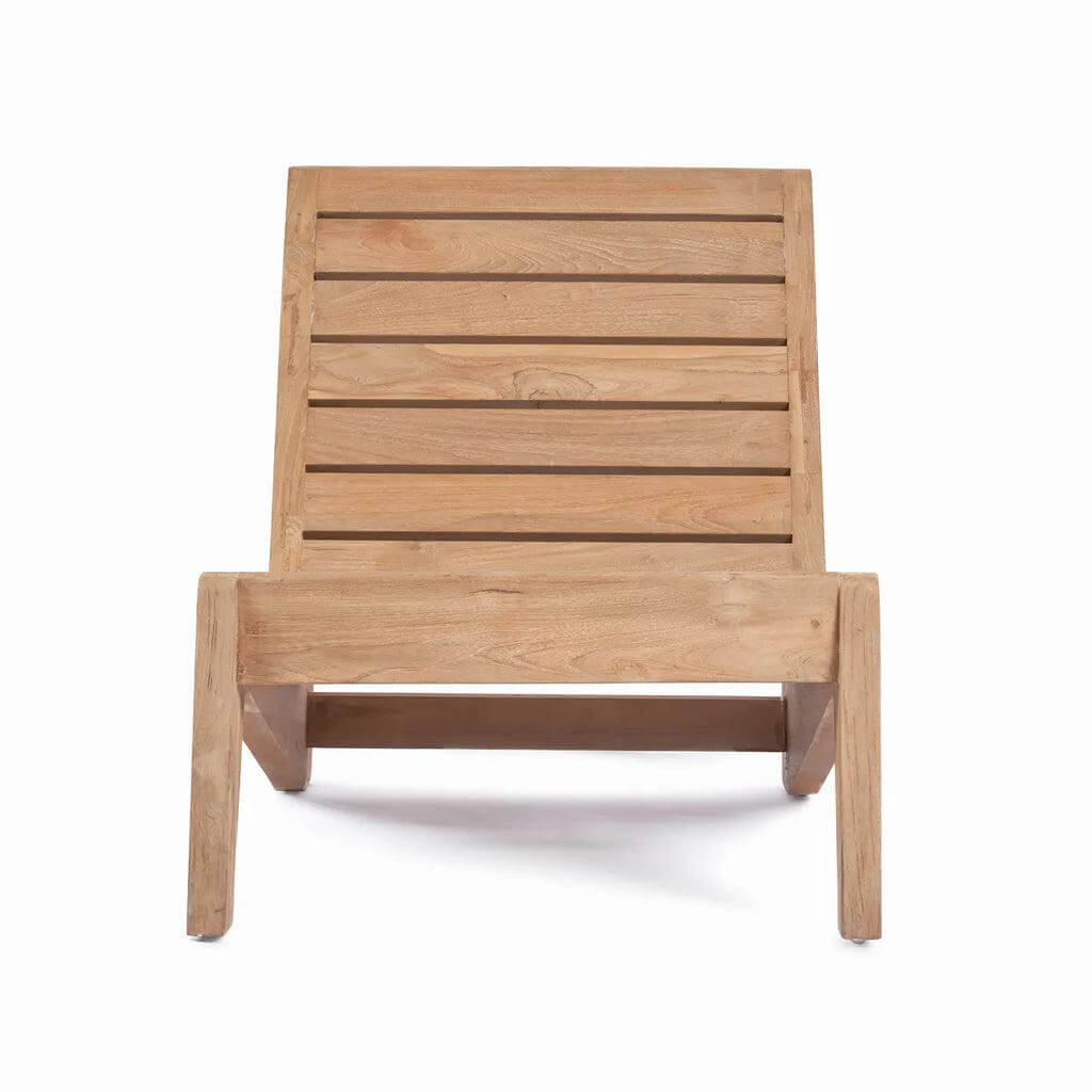Eenzitsbank van gerecycled teakhout, perfect voor ontspannen loungesessies in de tuin of op het terras. Stijlvol en duurzaam ontwerp.