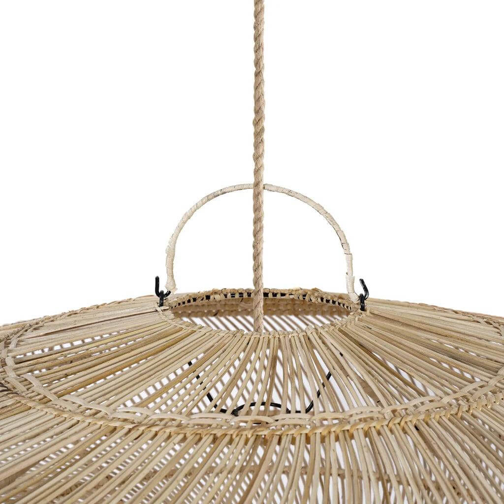 Natuurlijke rotan Macaron hanglamp, handgemaakt en elegant, perfect voor een speelse touch in huis. Verlichting ontmoet interieurstijl.