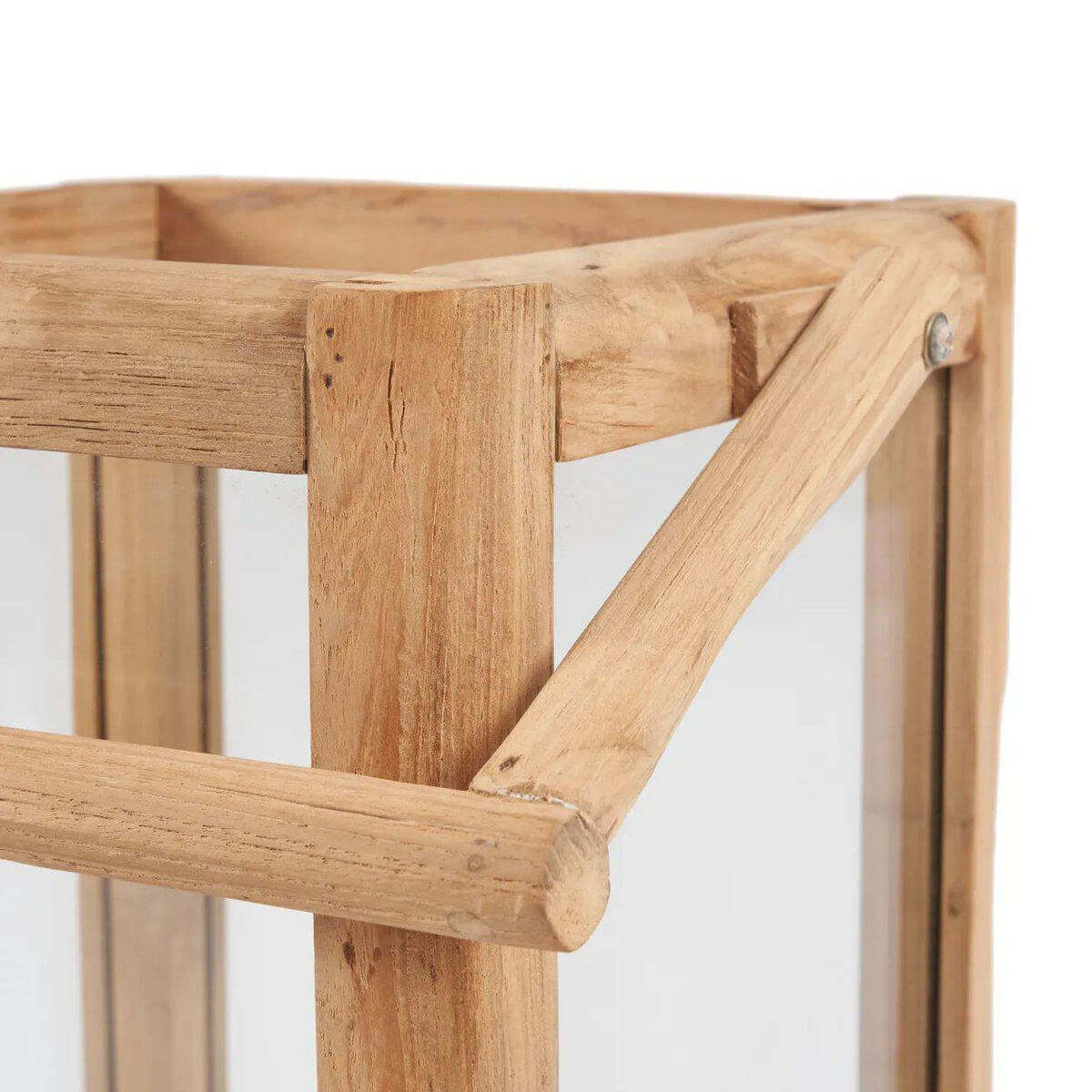 Natuurlijke houten Nusa Penida-lantaarn, ideaal voor sfeervolle buitenverlichting en weerbestendig design.