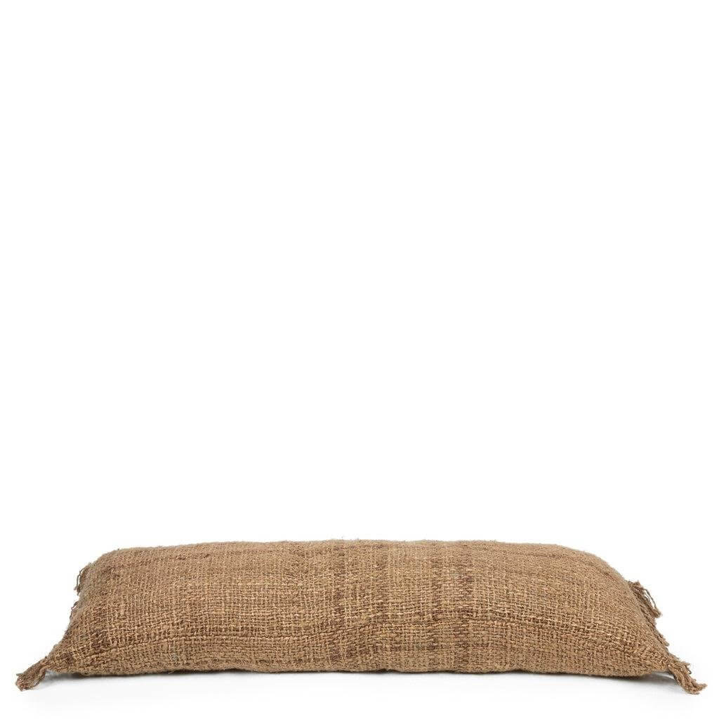 De Oh My Gee kussenhoes bruin 35x100 cm, boho-stijl in zacht katoen, ideaal voor een chique interieur, tuin of patio. Geen binnenkussen inbegrepen.