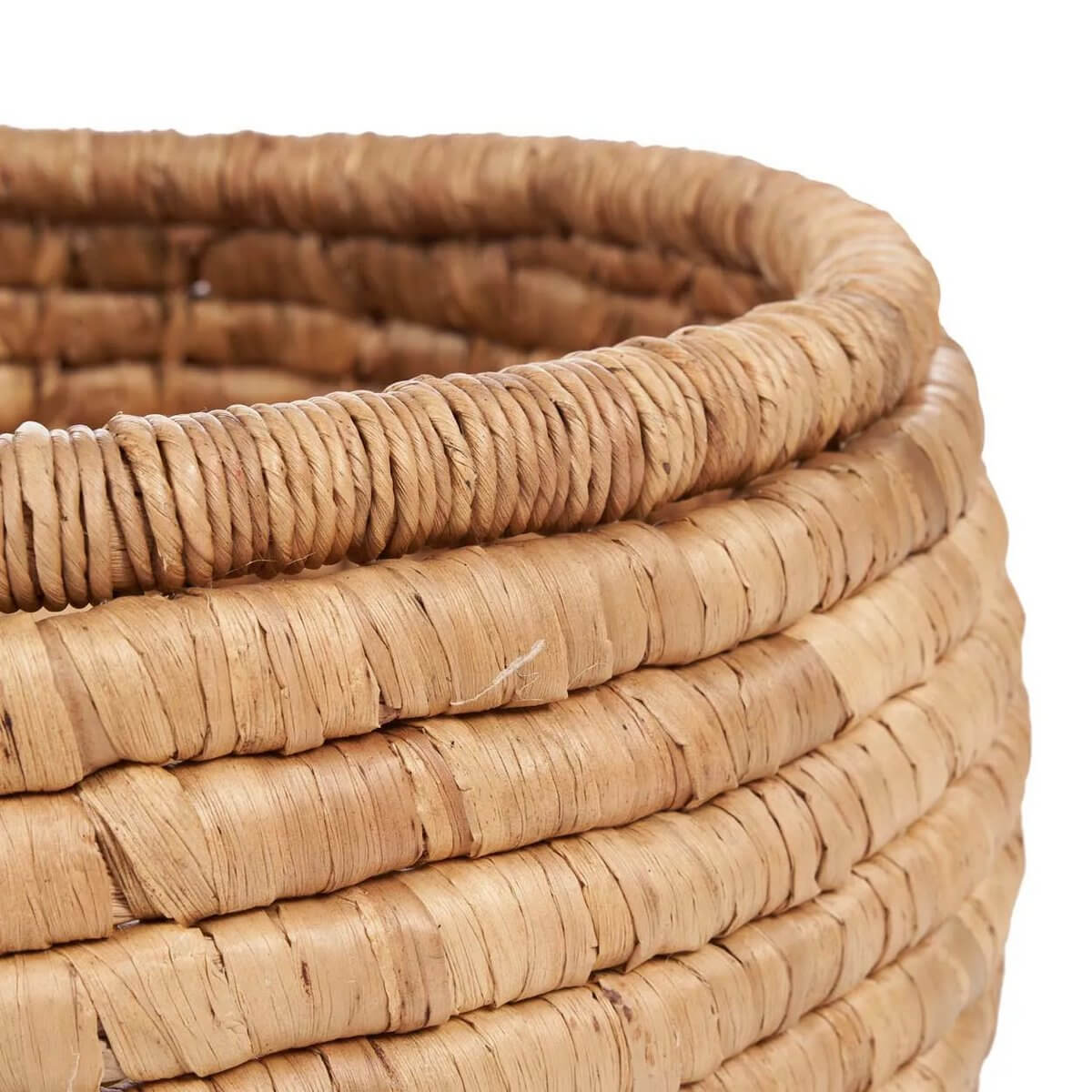 Bohemian style Sarvatah Basket, handwoven from natural banana leaf, showcasing intricate design and durable craftsmanship.