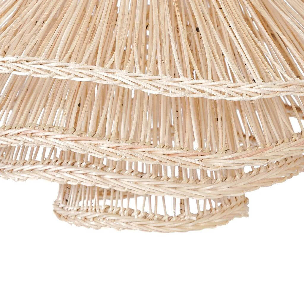 Close-up van de De Shiitake Hanglamp, uniek handgemaakt rotanontwerp, natuurlijke kleur, organische vorm.