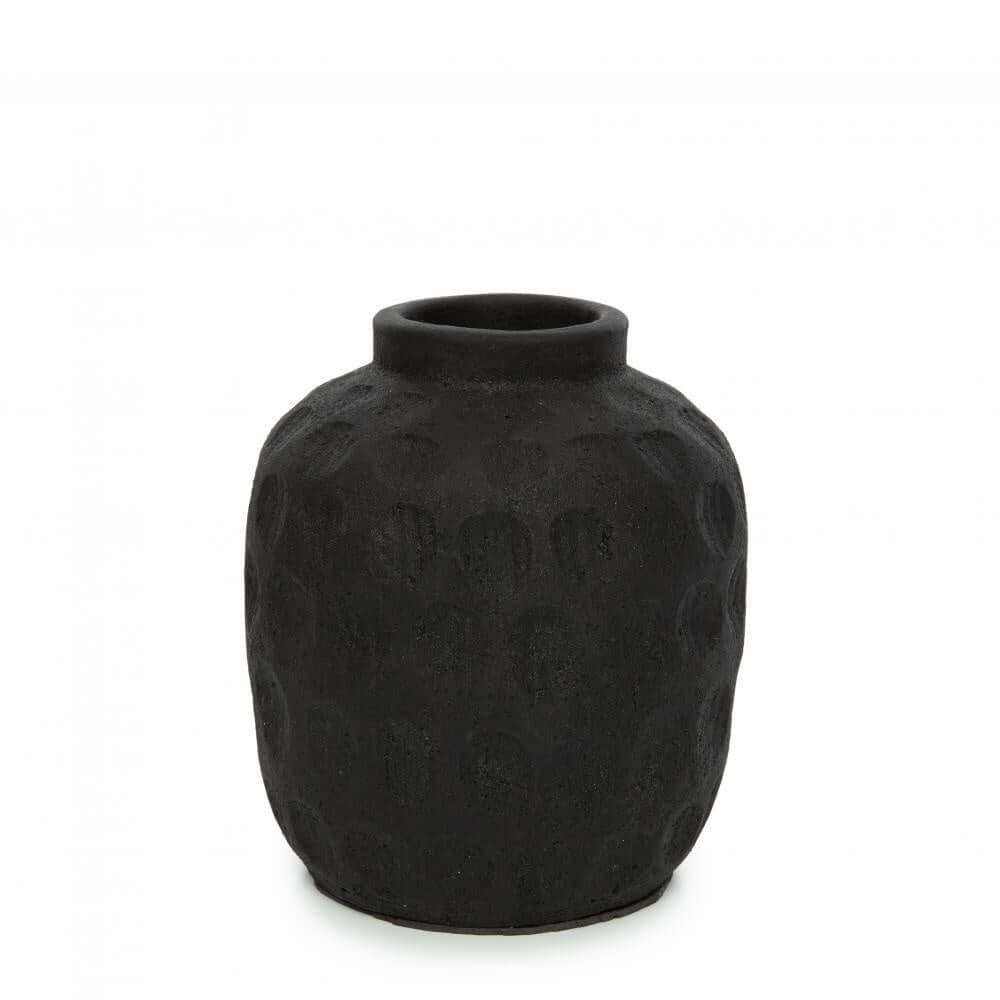 Zwarte eigentijdse terracotta vaas, ideale blikvanger voor droogbloemen in woonkamer of badkamer. Hoogte 18 cm, niet waterdicht.