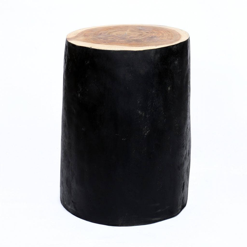 De Tribe Kruk van Mungurr hout in naturel zwart, ideaal als nachtkastje, bijzettafel of extra kruk binnenshuis.