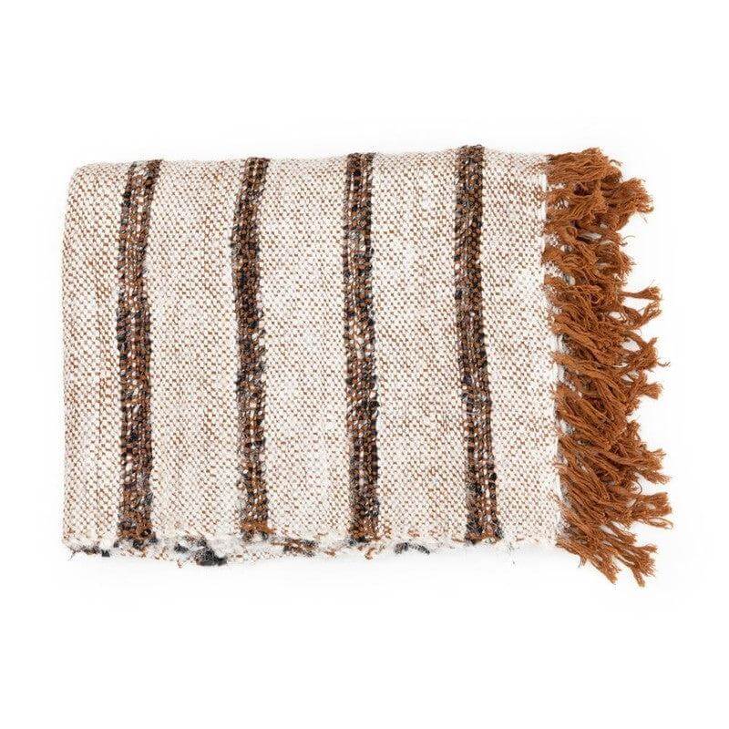 Bohemian handgeweven katoenen plaid met franjes, perfect voor een warme, sfeervolle inrichting of gezellige avond.