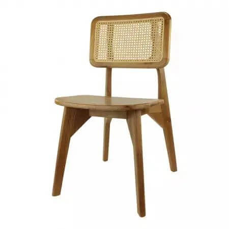 Retro houten eetkamerstoel met webbing design, ideale vintage toevoeging.