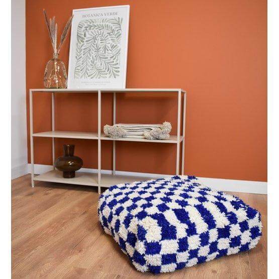 Geruit vloerkussen - blauw en wit-Poufs & Pillows-Ik Hout ervan.