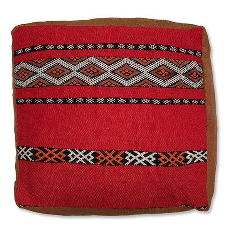 Rood Marokkaans vloerkussen K287 met levendig patroon, handgemaakt in Marokko voor exotische charme in uw interieur.