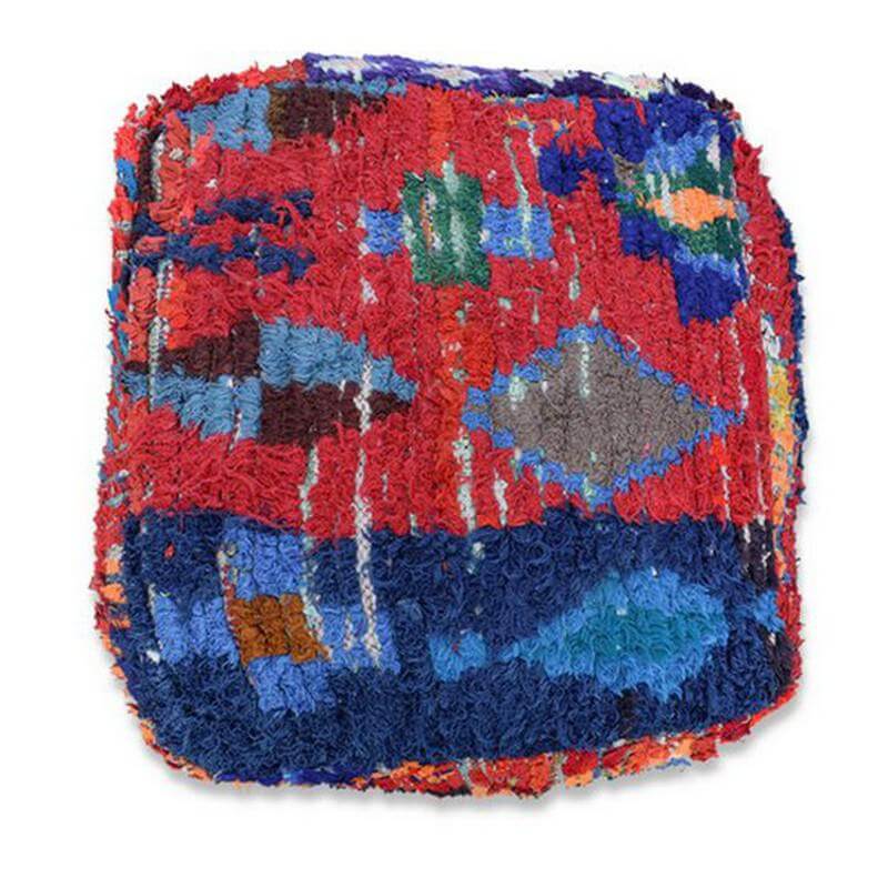 Marokkaans vloerkussen - handgemaakt vintage kussen met kleurrijke Berberpatronen, perfecte bohemian touch voor je interieur.
