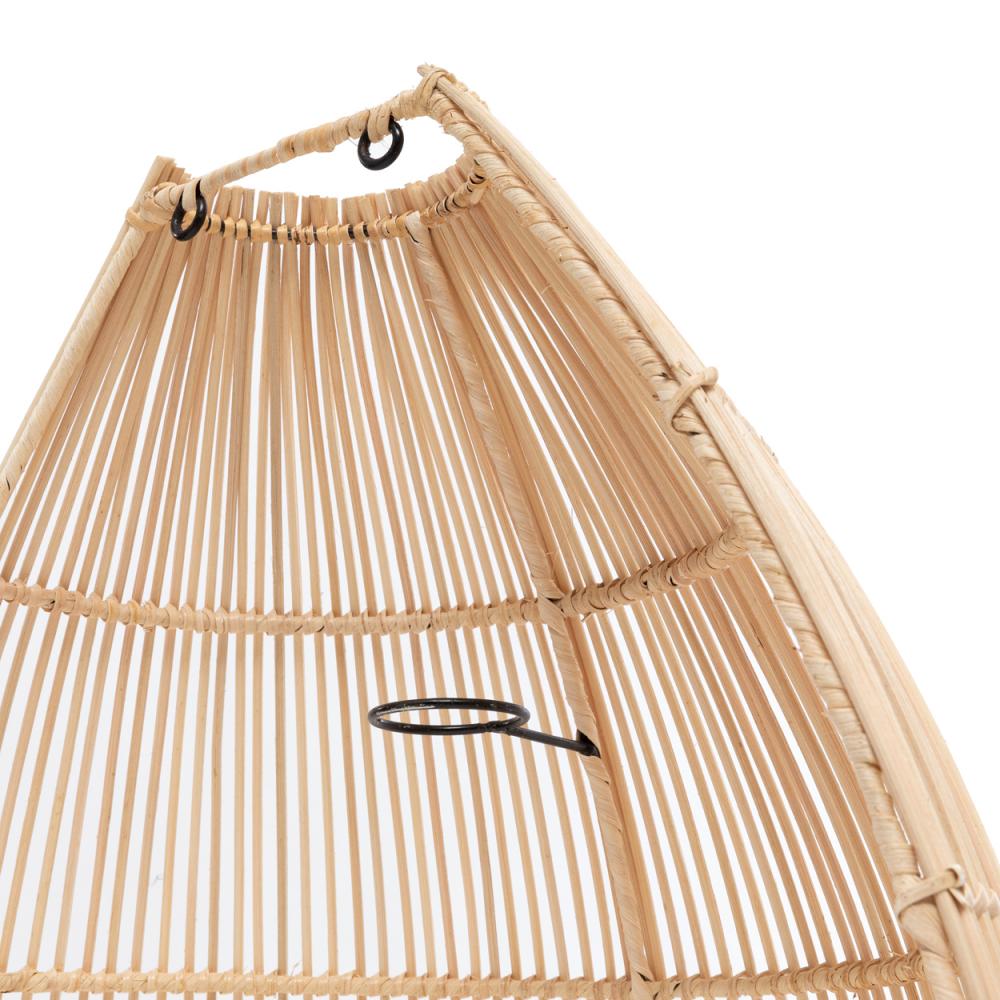 Rotan wandlamp de Lalo met conisch design, creatie van een intieme sfeer met duurzame materialen. Perfecte toevoeging aan je huis.