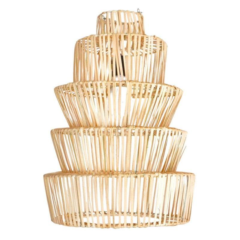 Handgemaakte rotanhanglamp Mulia met trapvormig ontwerp voor warme lichtpatronen, duurzaam en plasticvrije verpakking.