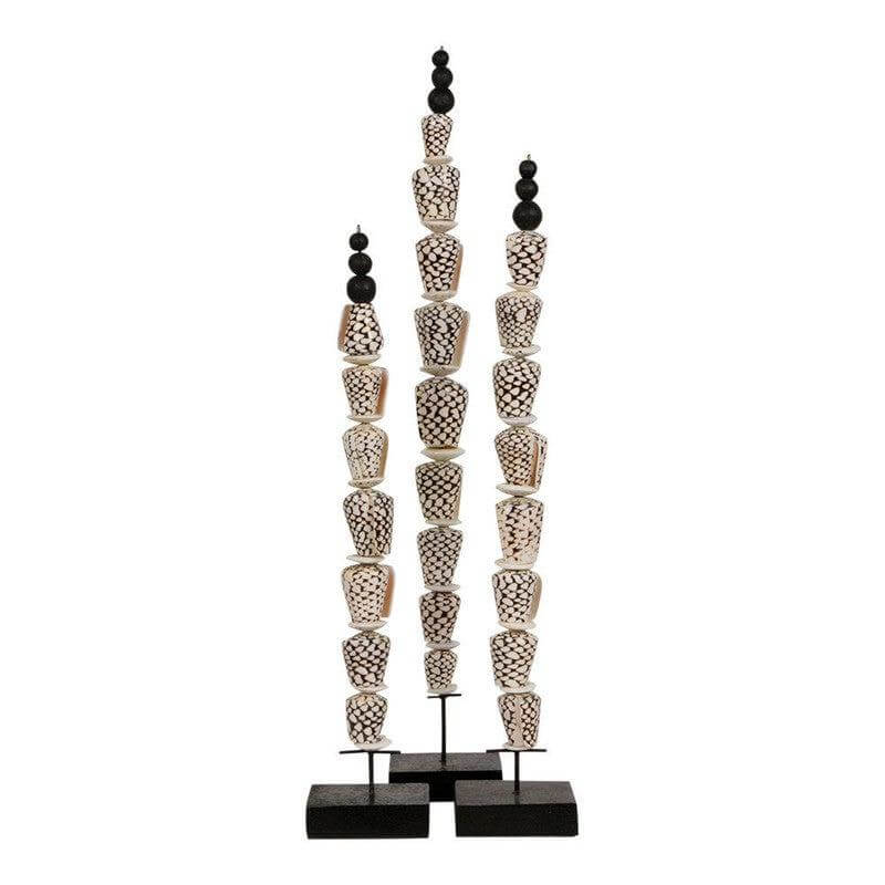 Schelpenstick Yoko - Bohemian schelpenkunst op stok, handgemaakt voor natuurlijke en artistieke interieurstijl.