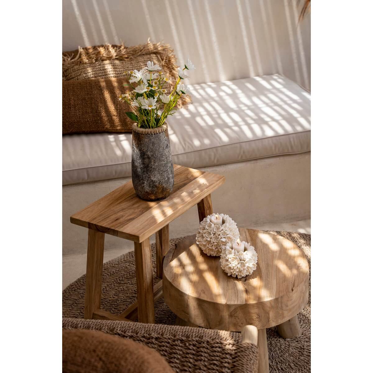 Bohemian decor setting with Flower Power Kandelaar by Bazar Bizar Living on wooden table, enhancing a natural, cozy ambiance.