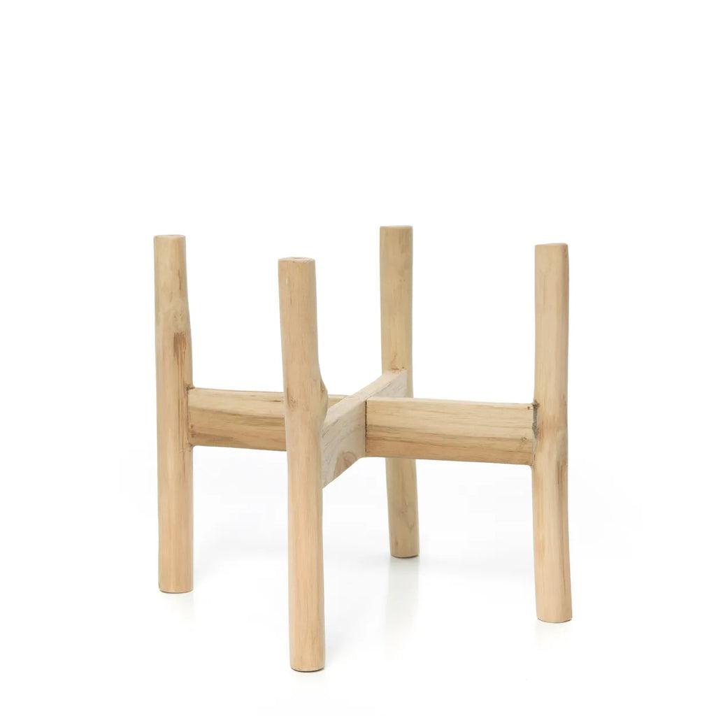 Teakhouten plantenstandaard, handgemaakt in Java, perfect voor boho interieurstijl. Ideaal voor terracotta plantenbakken met unieke textuur.