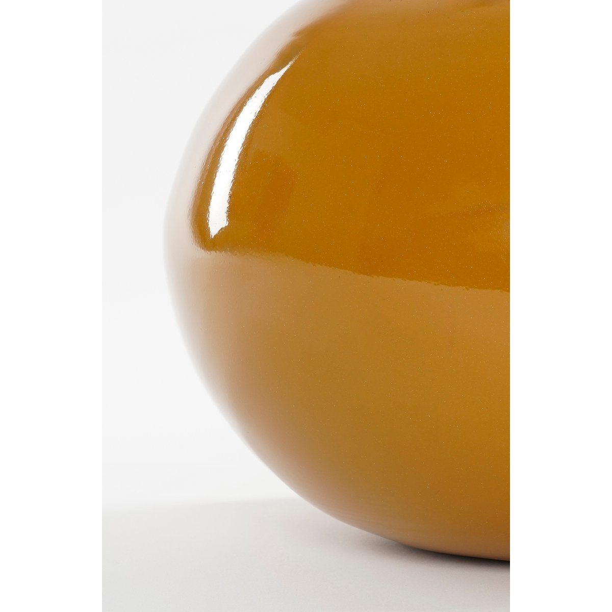 Boyd Vaas - H36 x Ø25 cm - Metaal - Bruin-vazen-Mica Decorations-Ik Hout ervan.