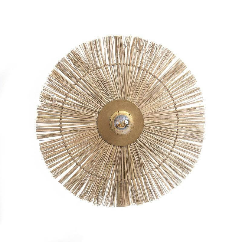 Beausoleil wandlamp in natuurlijk goud met ijzer en gras design, ideale verlichting voor moderne interieurs.