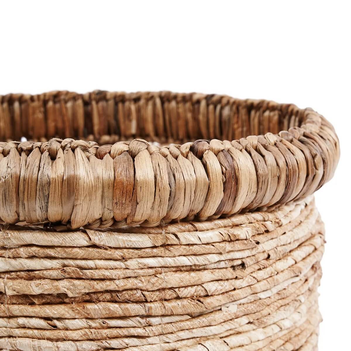 De Chuka-mand-Bazar Bizar Living-Ik Hout ervan.