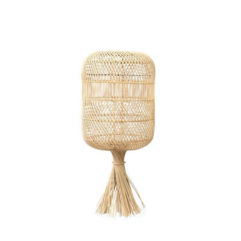 De Dumpling - Naturel - S Bazar Bizar Een geweldige multifunctionele rontan lamp die een prachtige boho-look aan uw huis of overdekte buitenruimte toevoegt. Afhankelijk van uw interieur kan deze lamp gebruikt worden als hanglamp of vloerlamp. Verspreid ee