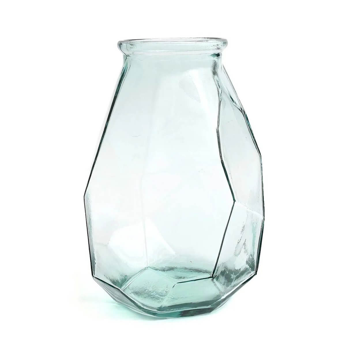 Clear geometric glass vase with sharp angles, perfect for a bohemian decor. Modern and artistic design inspired by origami.