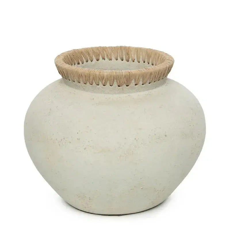 De Styly Vaas - Beton Naturel - L-vazen-Bazar Bizar Living-Ik Hout ervan.