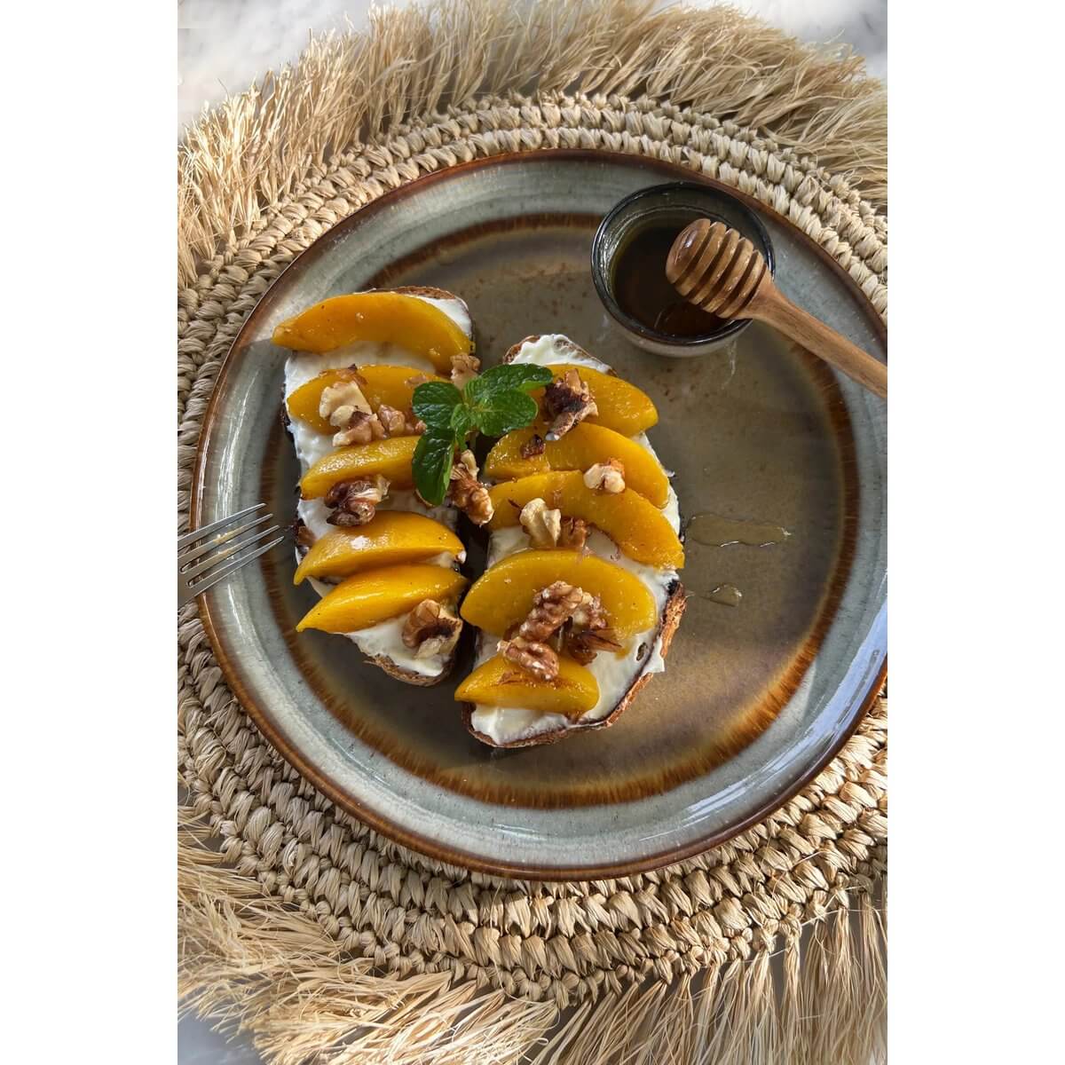 De Teakwortelhoningroller