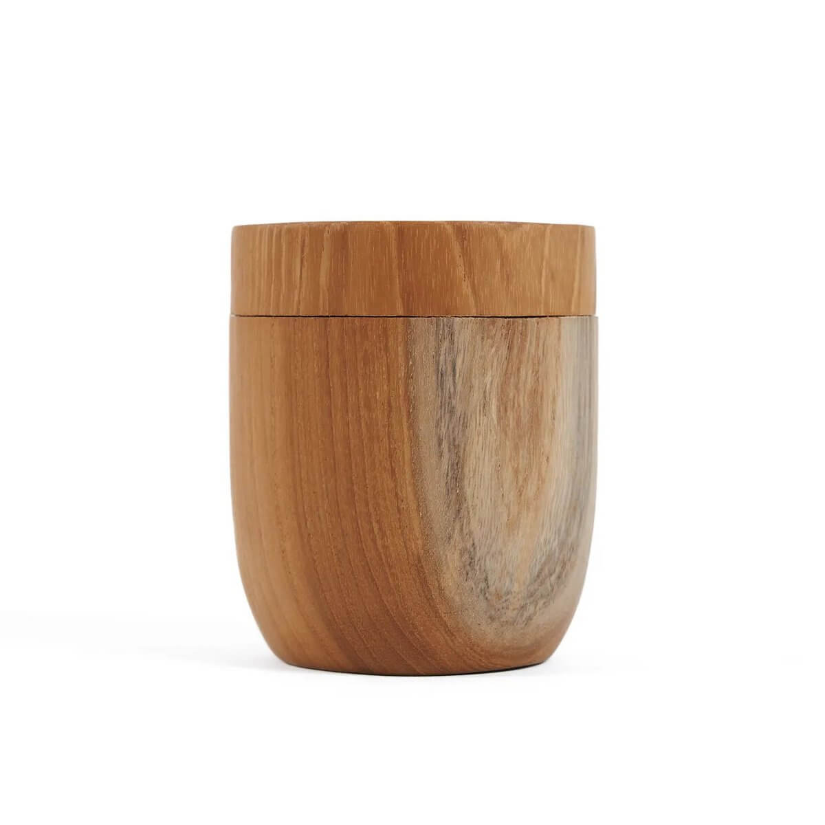 Bohemian-style De Teakwortelpot Laag - M, showcasing natural teak wood's intricate textures and organic contours.