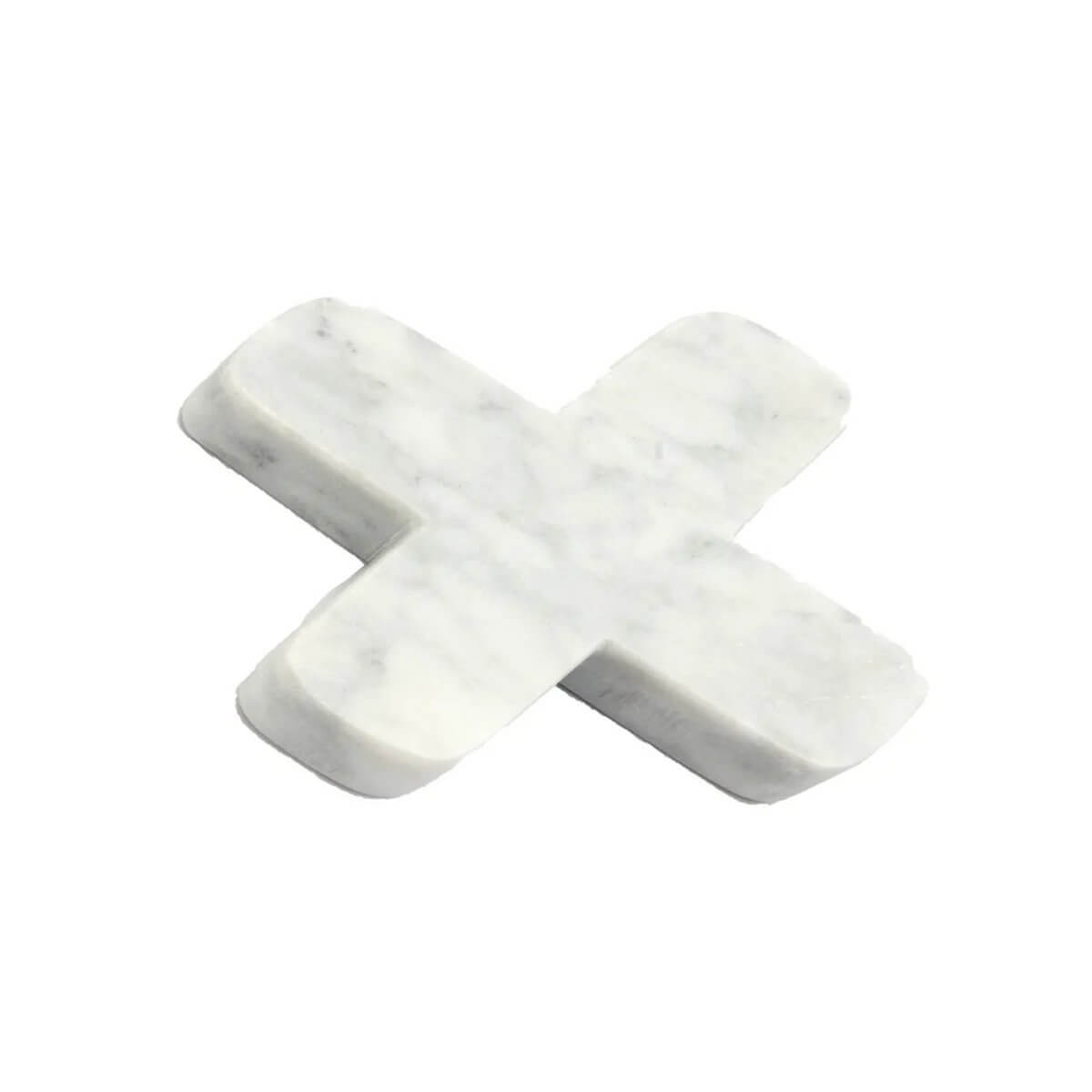 White marble pan coaster by Bazar Bizar Living, adding bohemian elegance to any table or kitchen with its chic design. Dimensions: 12x12x1 cm.