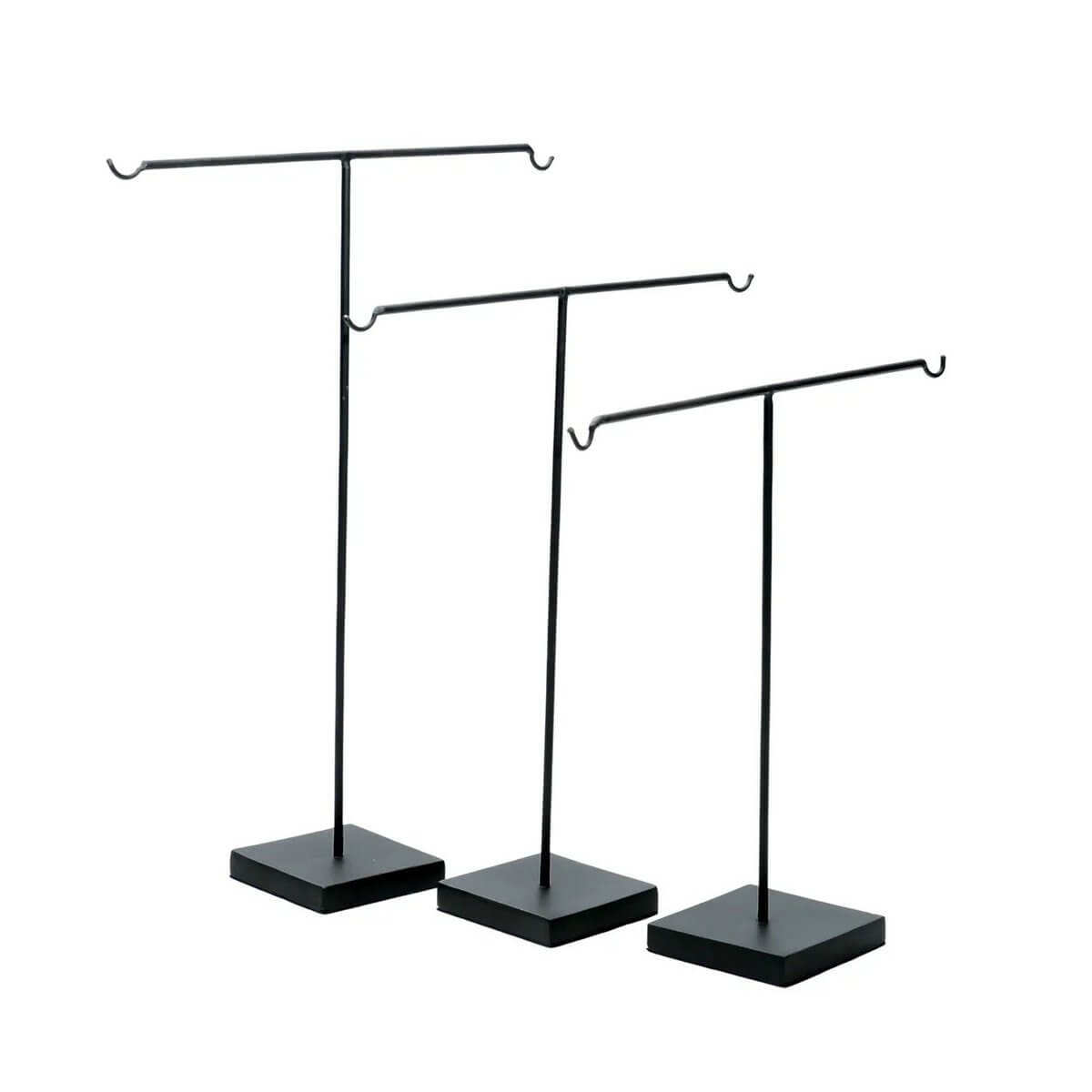 Set van 3 zwarte metalen sleutelhangerhouders voor boho displays en sieradenpresentatie.