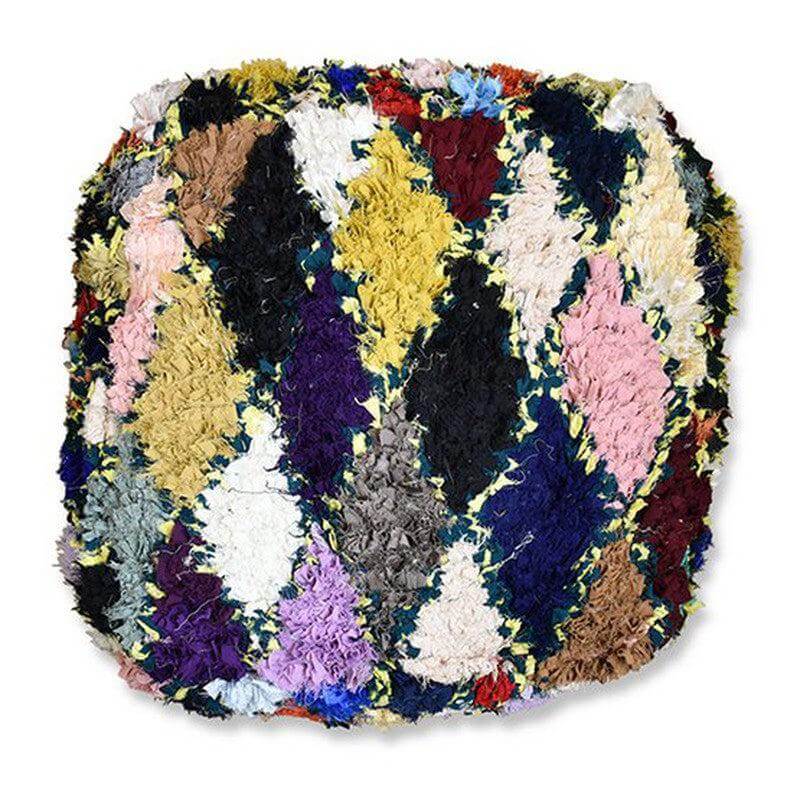Vrolijk Marokkaans Boucharouite vloerkussen K1470, handgemaakt van gerecycled textiel, unieke patronen en levendige kleuren