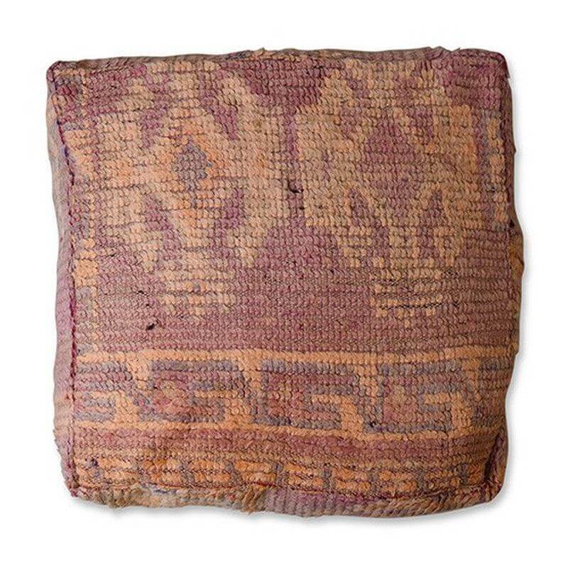 Vintage Marokkaans vloerkussen k664 met Berberpatroon in roze tinten voor een bohemien sfeer in huis. Uniek en handgemaakt.