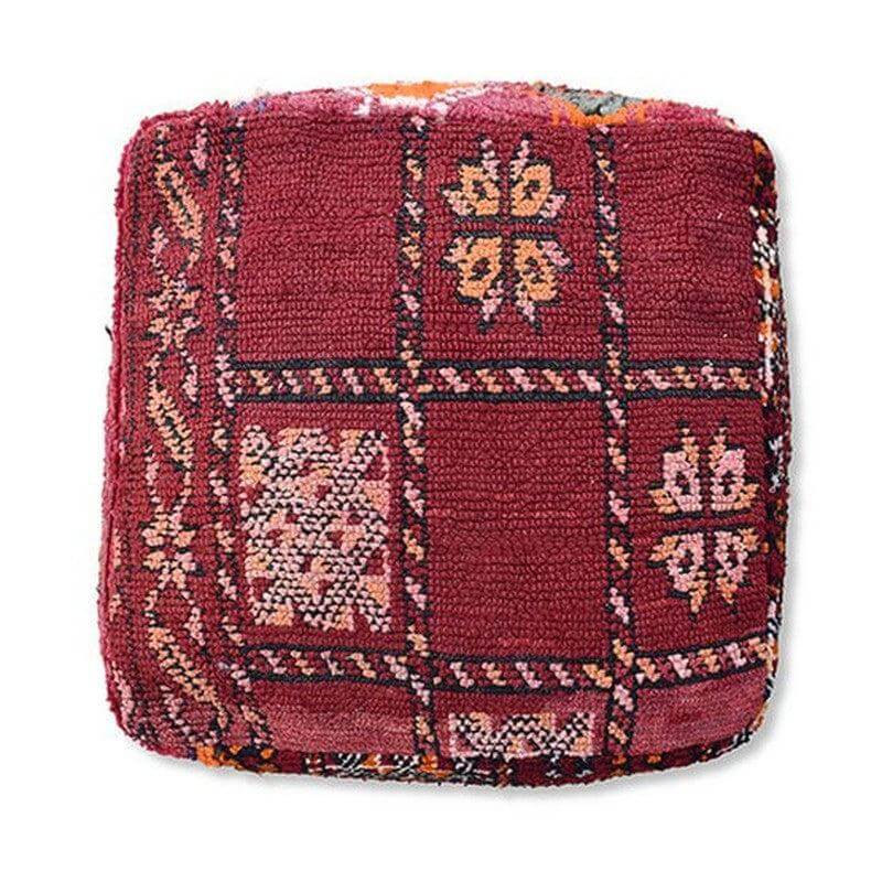 Marokkaans vintage vloerkussen K1217 met berberpatroon in rood en roze tinten, bohemian sfeer, uniek interieuraccessoire.