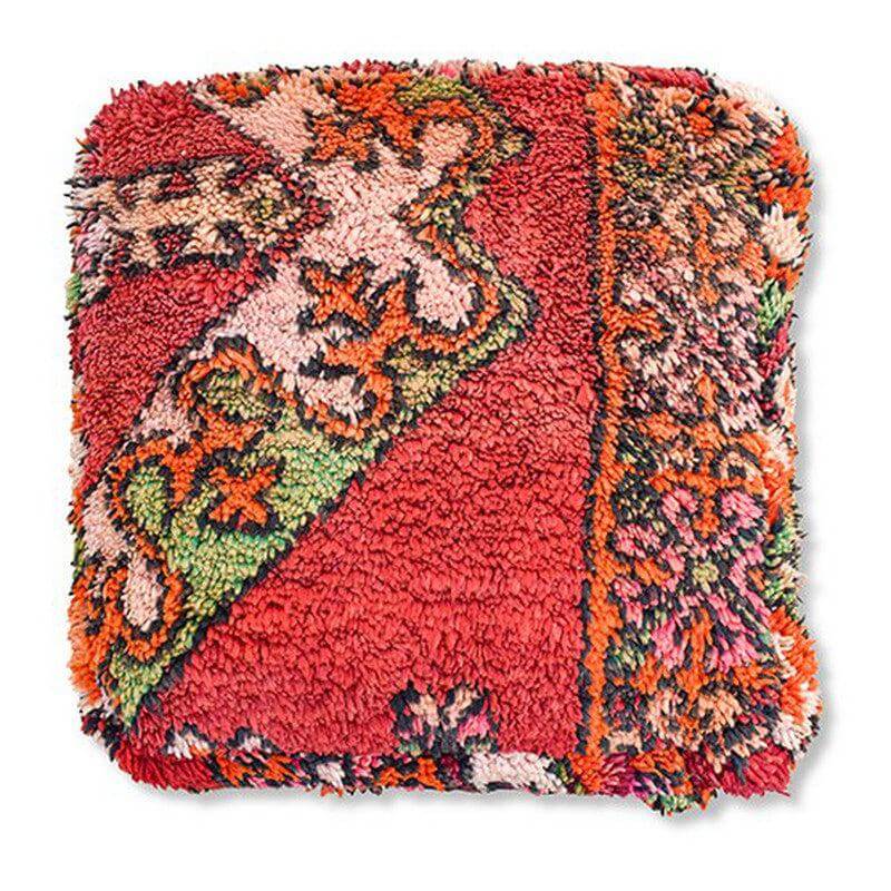 Marokkaans vloerkussen vintage K1295 met kleurrijk bohemian design van Berberkelim, uniek en handgemaakt voor woon- of slaapkamer.