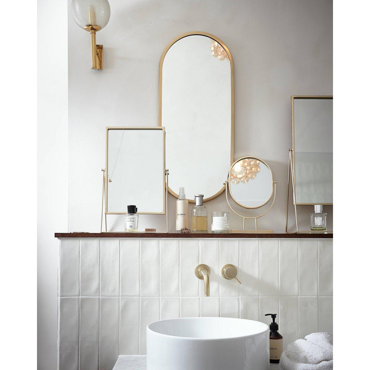 Mirror Oval on Stand Gold 20.3x31.1x8.5cm-boho musthaves-vtwonen-Ik Hout ervan.