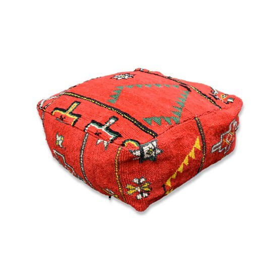 Unieke Marokkaanse vloerkussen K973, handgemaakt van vintage Berber tapijt, bohemien sfeer voor woonkamer of slaapkamer.