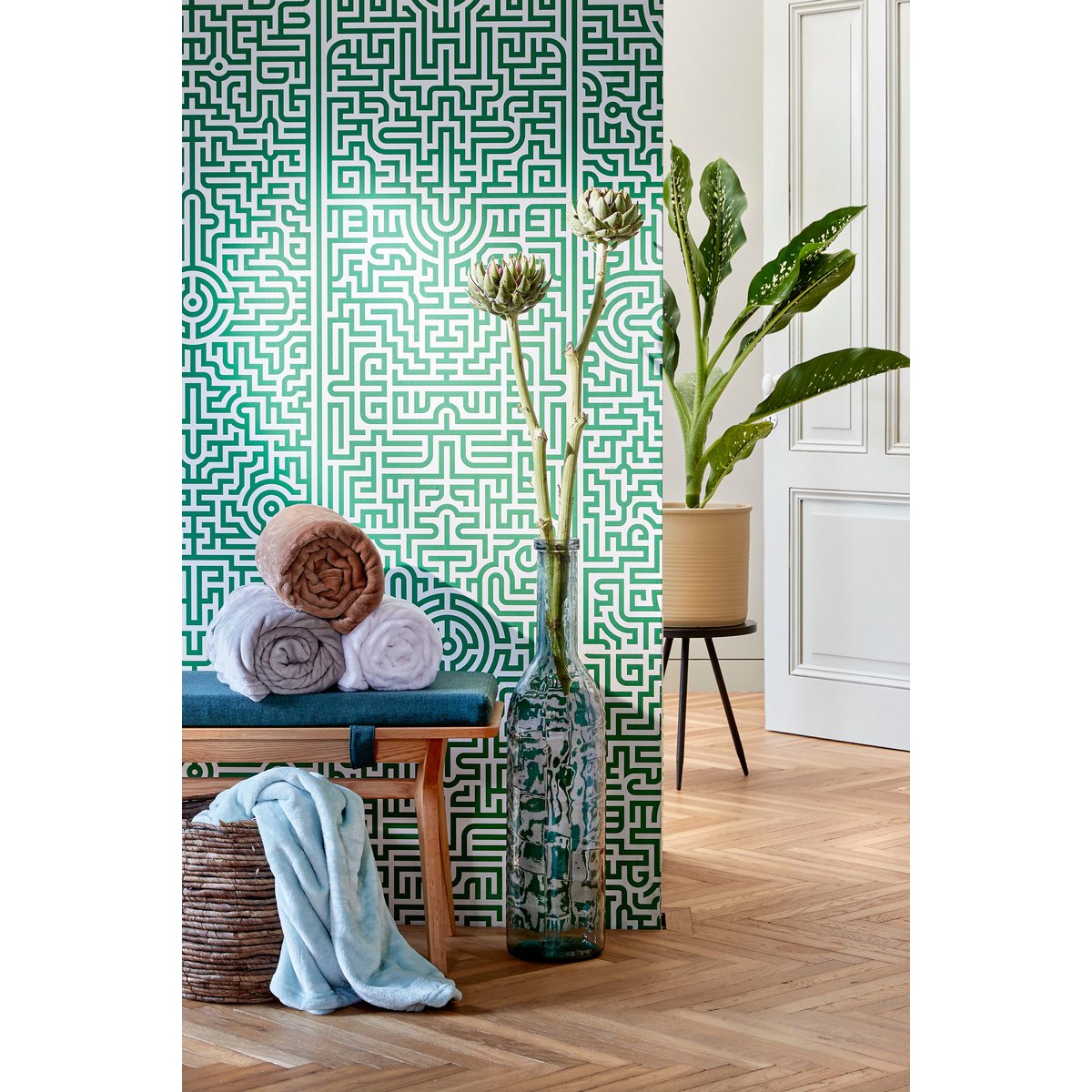 Rioja Fles Vaas - H100 x Ø21 cm - Gerecycled Glas - Lichtblauw-vazen-Mica Decorations-Ik Hout ervan.